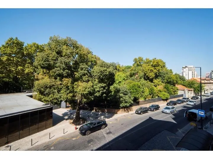 Houze_4 Bedroom Apt Near Jardim Zoologico Lisboa
